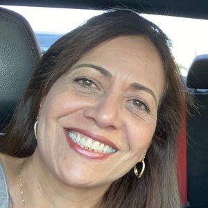 Meet your Posher, Beatriz